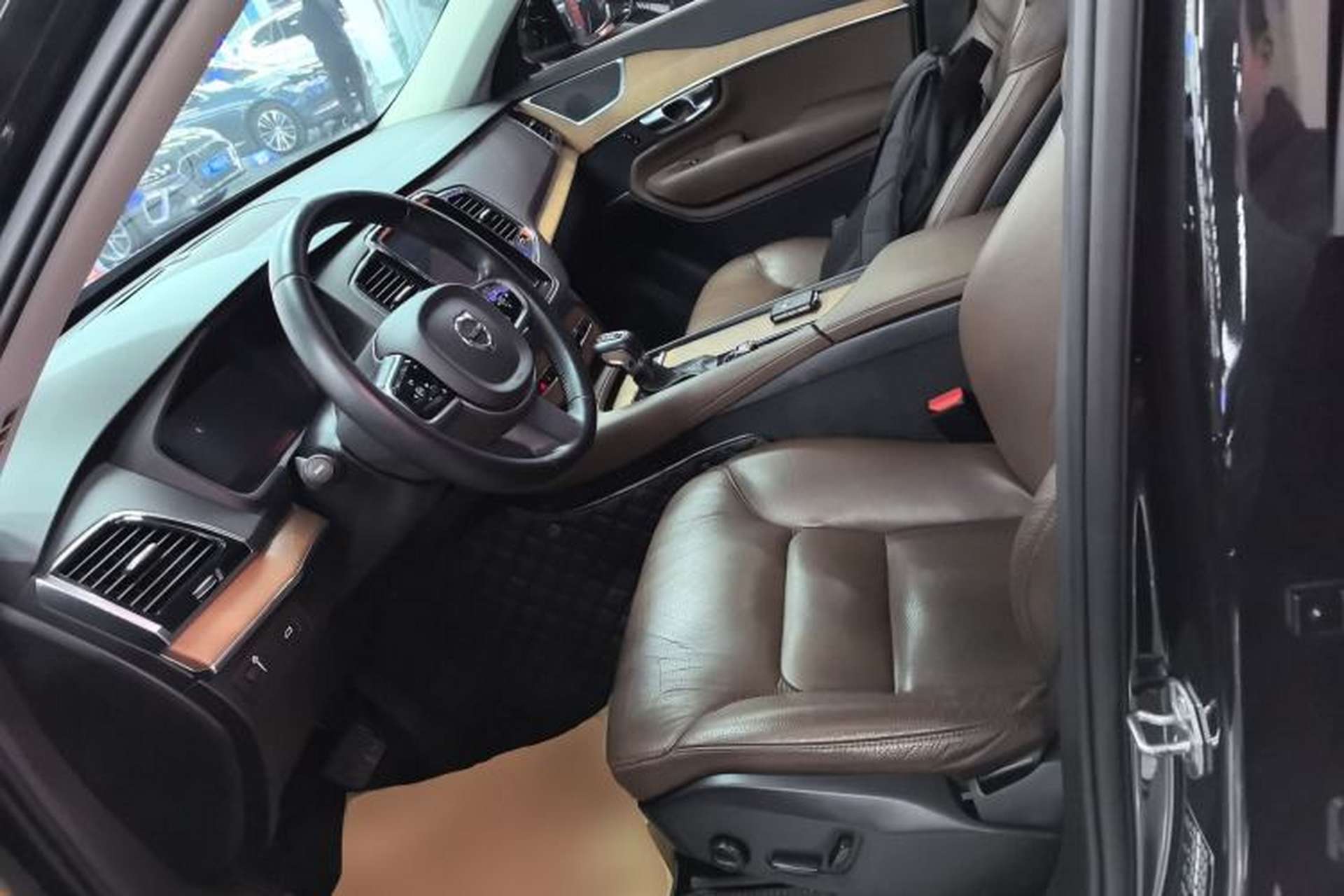 Used Volvo XC90 2020 Facelifted T6 Zhiyi Luxury 7-Seater Left Front Seat