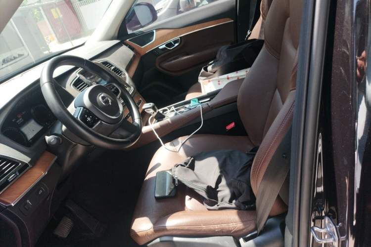 Used Volvo XC90 2020 T6 Zhiyi Luxury 7-Seater Left Front Seat