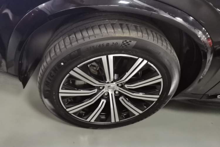 Used Volvo XC90 2020 Facelifted T6 Zhiyi Luxury 7-Seater Left Front Wheel Hub