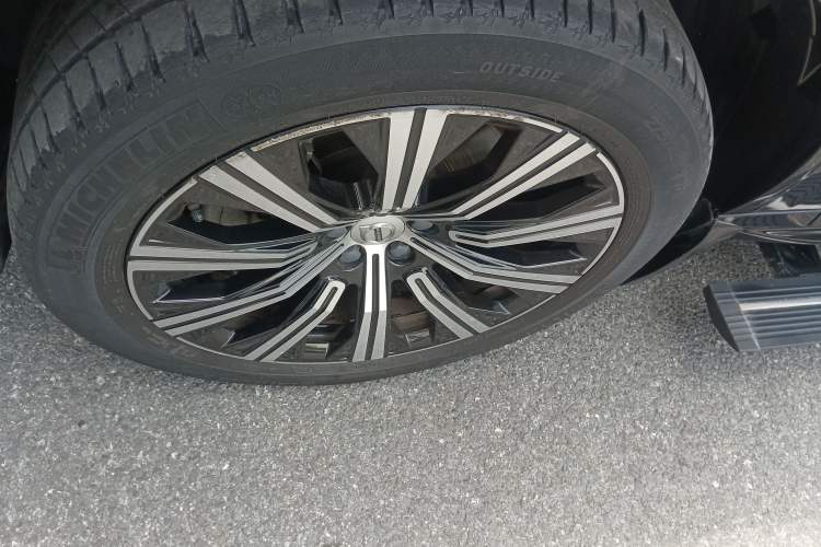 Used Volvo XC90 2020 Facelifted T6 Zhiyi Luxury 7-Seater Left Front Wheel Hub