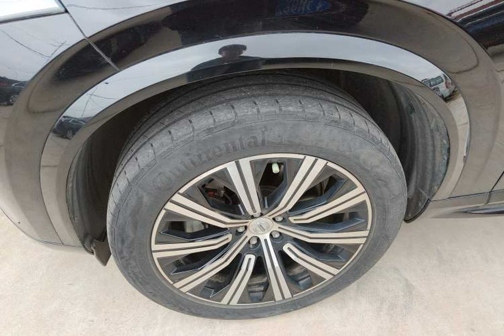 Used Volvo XC90 2020 T5 SmartDrive Luxury 7-Seater Left Front Wheel Hub