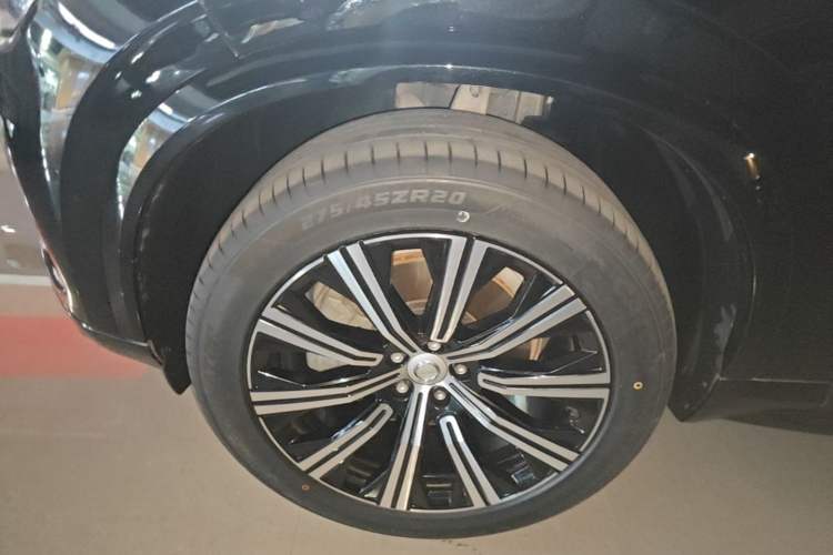 Used Volvo XC90 2020 Facelifted T6 Zhiyi Luxury 7-Seater Left Front Wheel Hub