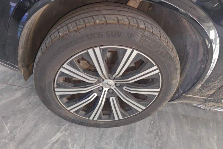 Used Volvo XC90 2020 T6 Zhiyi Luxury 7-Seater Left Front Wheel Hub