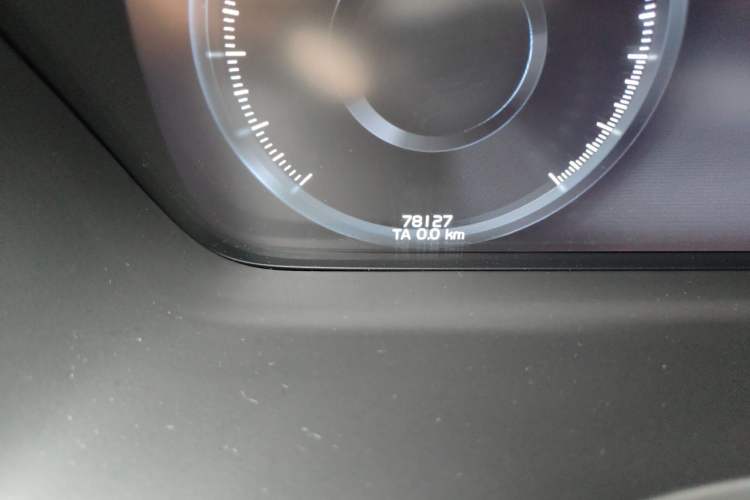 Used Volvo XC90 2020 Facelifted T6 Zhiyi Luxury 7-Seater Odometer Close Up
