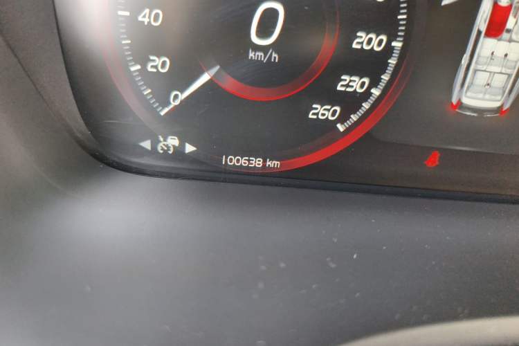 Used Volvo XC90 2020 Facelifted T6 Zhiyi Luxury 7-Seater Odometer Close Up