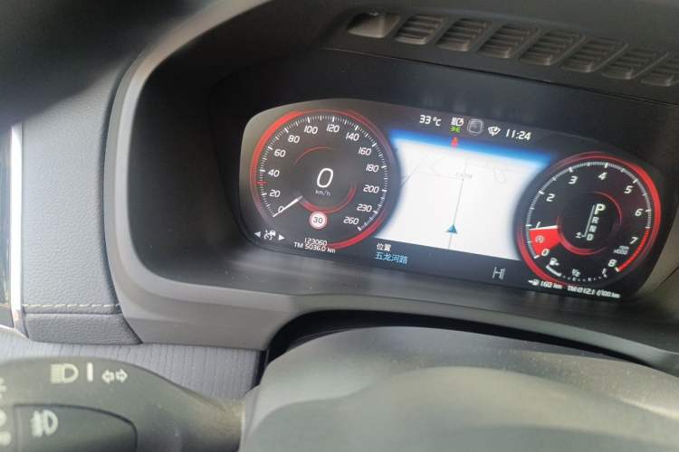 Used Volvo XC90 2020 Facelifted T6 Zhiya Luxury 7-Seater Odometer Close Up