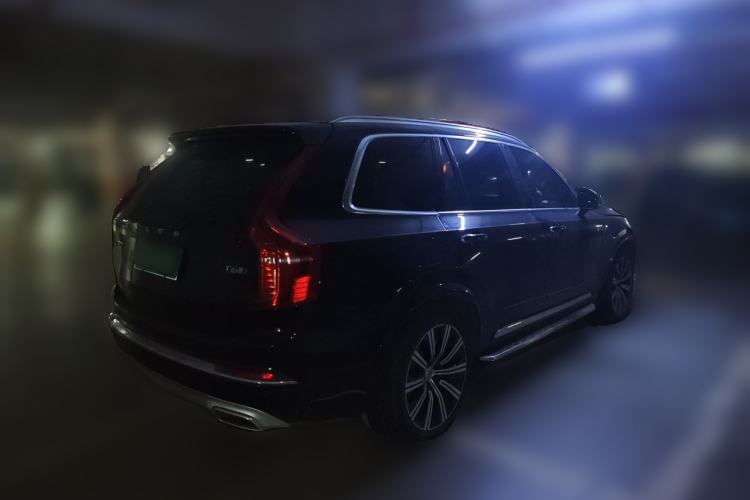 Used Volvo XC90 2020 Facelifted T6 Zhiya Luxury 7-Seater Rear Right 45 Deg