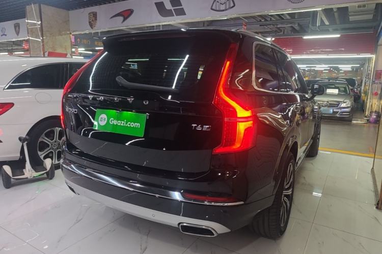 Used Volvo XC90 2020 Facelifted T6 Zhiyi Luxury 7-Seater Rear Right 45 Deg