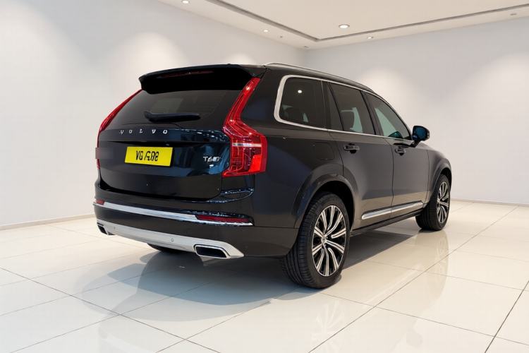 Used Volvo XC90 2020 Facelifted T6 Zhiyi Luxury 7-Seater Rear Right 45 Deg