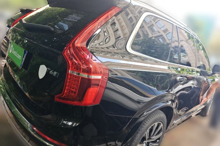 Used Volvo XC90 2020 Facelifted T6 Zhiyi Luxury 7-Seater Rear Right 45 Deg