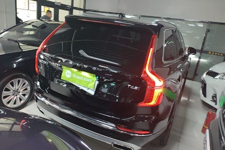Used Volvo XC90 2020 Facelifted T6 Zhiyi Luxury 7-Seater Rear Right 45 Deg