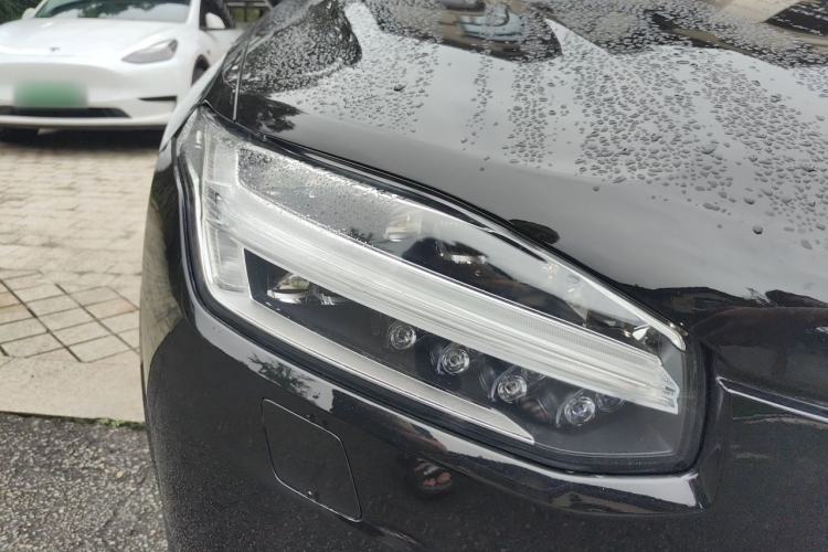 Used Volvo XC90 2020 Facelifted T6 Zhiyi Luxury 7-Seater Right Front Headlight