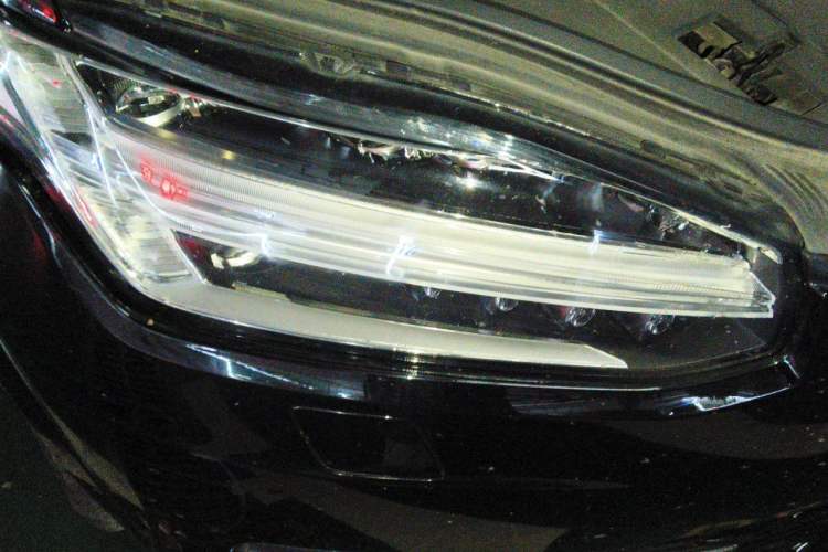 Used Volvo XC90 2020 T6 Zhiyi Luxury 7-Seater Right Front Headlight