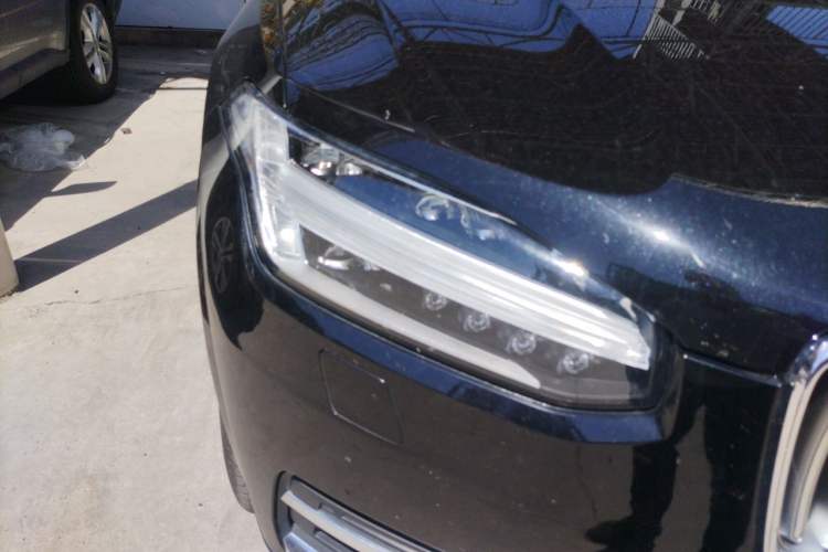 Used Volvo XC90 2020 T6 Zhiyi Luxury 7-Seater Right Front Headlight