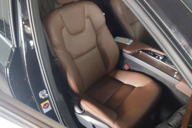 Used Volvo XC90 2020 T6 Zhiyi Luxury 7-Seater Right Front Seat
