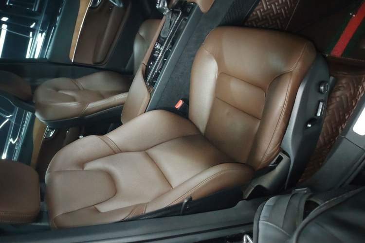 Used Volvo XC90 2020 T6 Zhiyi Luxury 7-Seater Right Front Seat