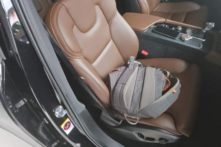 Used Volvo XC90 2020 Facelifted T6 Zhiya Luxury 7-Seater Right Front Seat