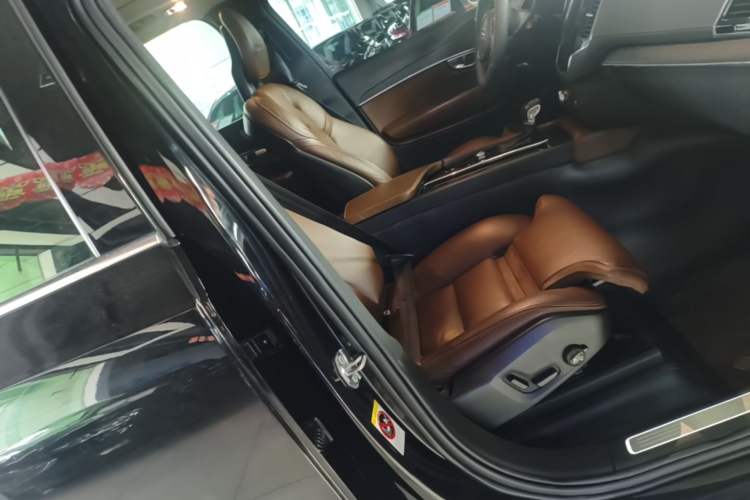 Used Volvo XC90 2020 T6 Zhiya Luxury 7-Seater Right Front Seat