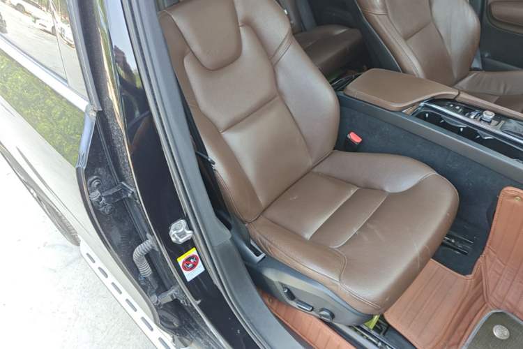 Used Volvo XC90 2020 Facelifted T6 Zhiyi Luxury 7-Seater Right Front Seat