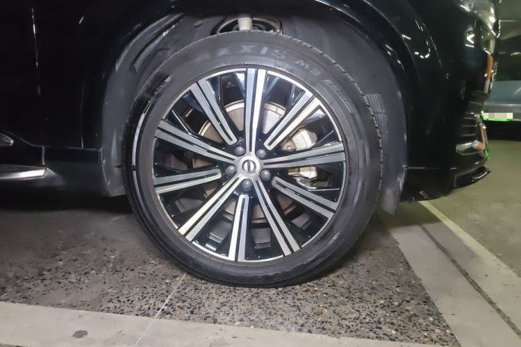 Used Volvo XC90 2020 Facelifted T6 Zhiyi Luxury 7-Seater Right Front Wheel Hub