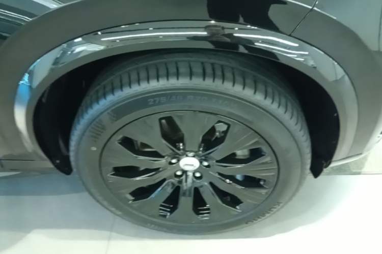 Used Volvo XC90 2020 T6 Zhiyi Luxury 7-Seater Right Front Wheel Hub