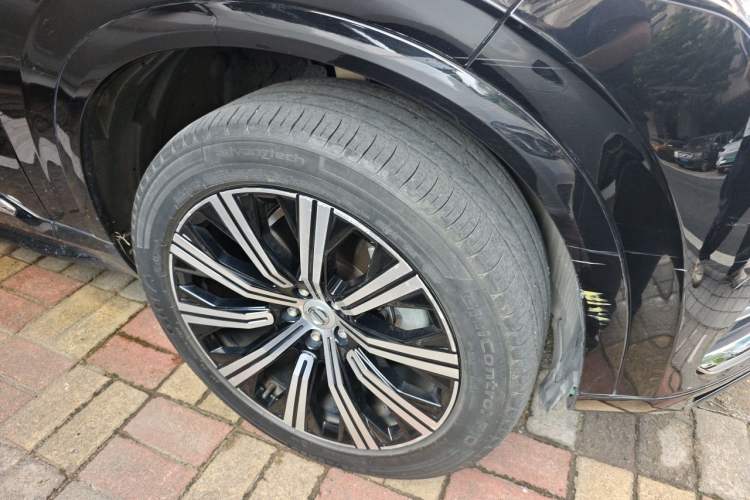 Used Volvo XC90 2020 Facelifted T6 Zhiyi Luxury 7-Seater Right Front Wheel Hub