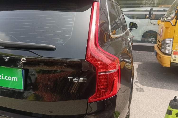 Used Volvo XC90 2020 Facelifted T6 Zhiyi Luxury 7-Seater Right Rear Taillight