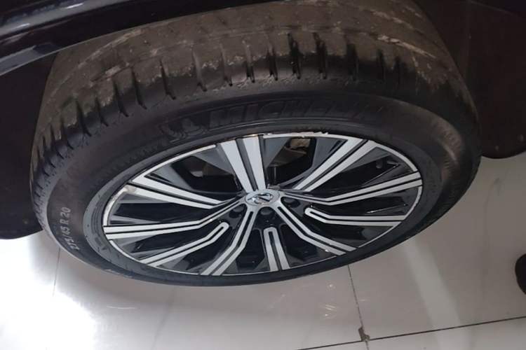 Used Volvo XC90 2020 Facelifted T6 Zhiyi Luxury 7-Seater Right Rear Wheel Hub