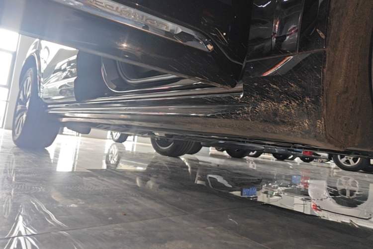 Used Volvo XC90 2020 T6 Zhiyi Luxury 7-Seater Right Side Sill