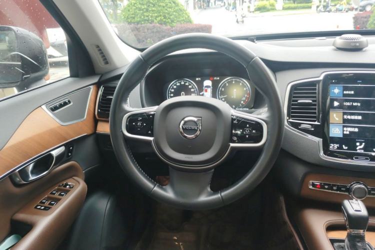 Used Volvo XC90 2020 T6 Zhiyi Luxury 7-Seater Steering Wheel