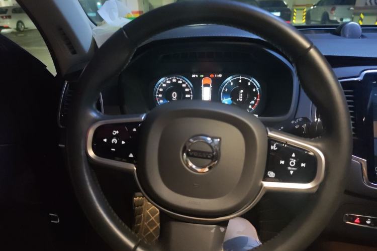 Used Volvo XC90 2020 Facelifted T6 Zhiya Luxury 7-Seater Steering Wheel