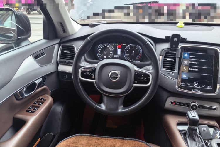 Used Volvo XC90 2020 T5 SmartDrive Luxury 7-Seater Steering Wheel