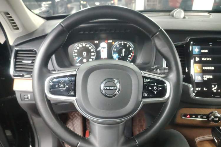 Used Volvo XC90 2020 T6 Zhiyi Luxury 7-Seater Steering Wheel