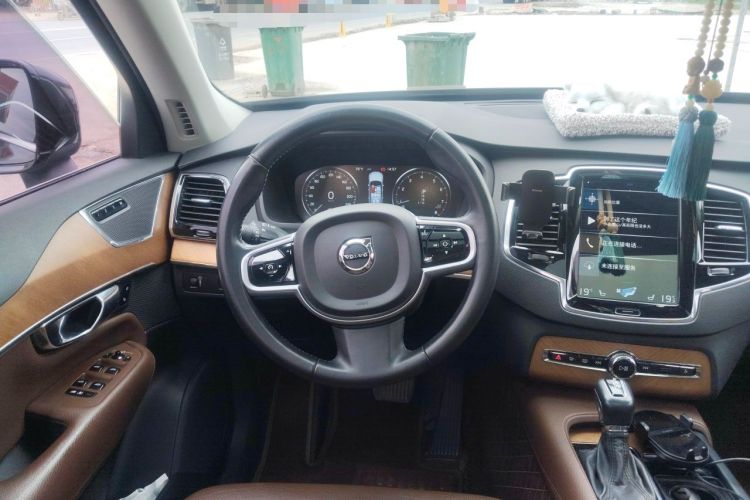 Used Volvo XC90 2020 T6 Zhiyi Sport Edition 7-Seater Steering Wheel