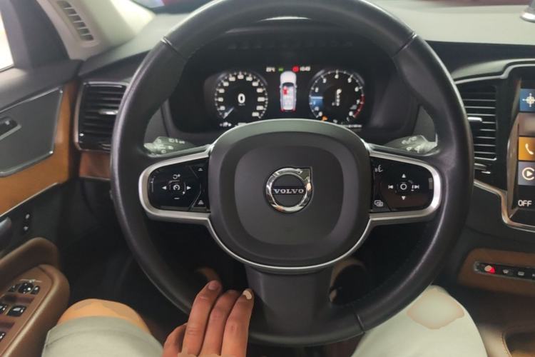 Used Volvo XC90 2020 Facelifted T6 Zhiyi Luxury 7-Seater Steering Wheel