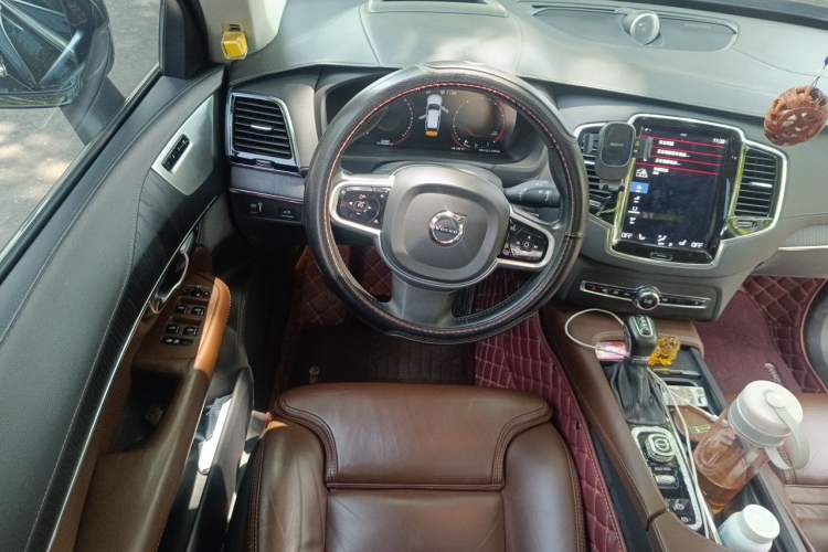 Used Volvo XC90 2020 Facelifted T6 Zhiya Luxury 7-Seater Steering Wheel