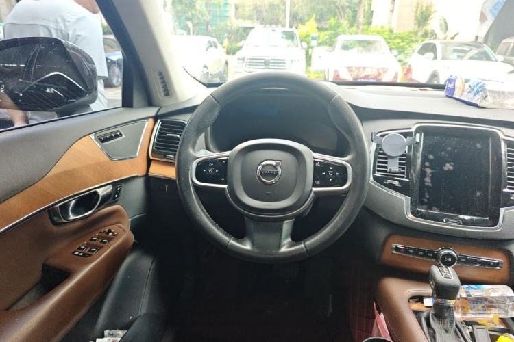 Used Volvo XC90 2020 Facelifted T6 Zhiyi Luxury 7-Seater Steering Wheel