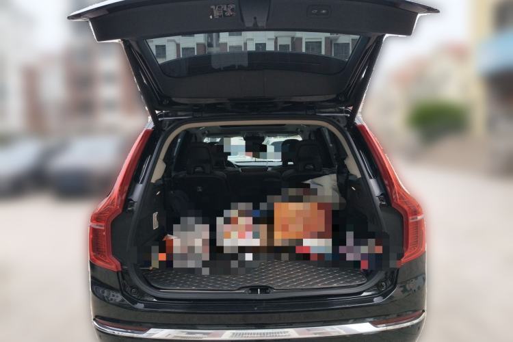 Used Volvo XC90 2020 T6 Zhiyi Luxury 7-Seater Trunk