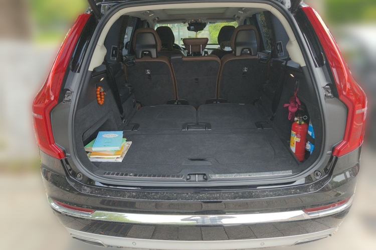Used Volvo XC90 2020 Facelifted T6 Zhiyi Luxury 7-Seater Trunk