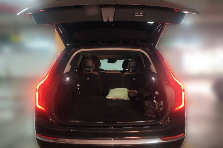 Used Volvo XC90 2020 Facelifted T6 Zhiyi Luxury 7-Seater Trunk