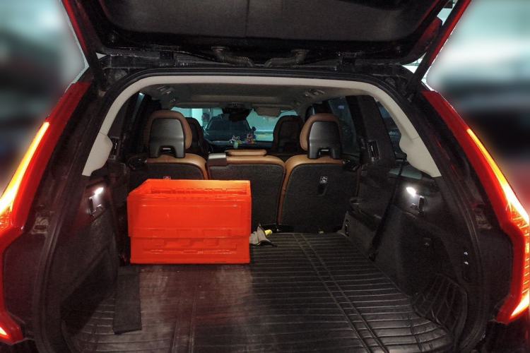 Used Volvo XC90 2020 T6 Zhiya Luxury 7-Seater Trunk