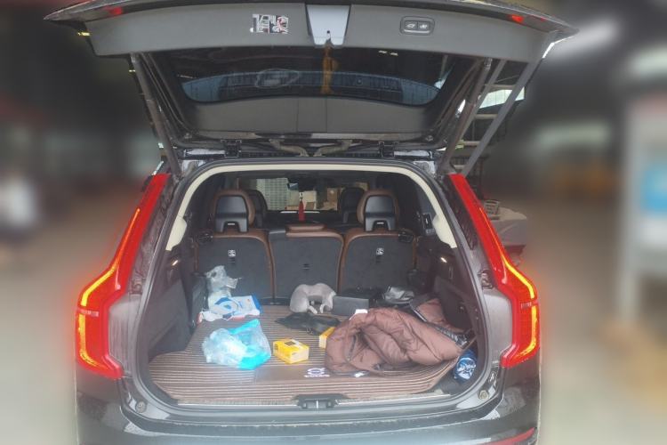 Used Volvo XC90 2020 Facelifted T6 Zhiyi Luxury 7-Seater Trunk