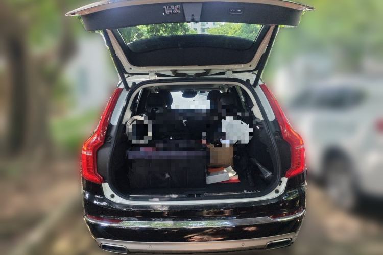 Used Volvo XC90 2020 T6 Zhiyi Luxury 7-Seater Trunk