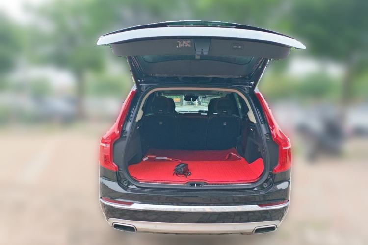 Used Volvo XC90 2020 T6 Zhiya Luxury 7-Seater Trunk