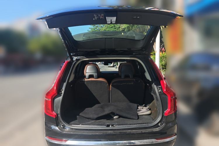 Used Volvo XC90 2020 T5 SmartDrive Luxury 7-Seater Trunk