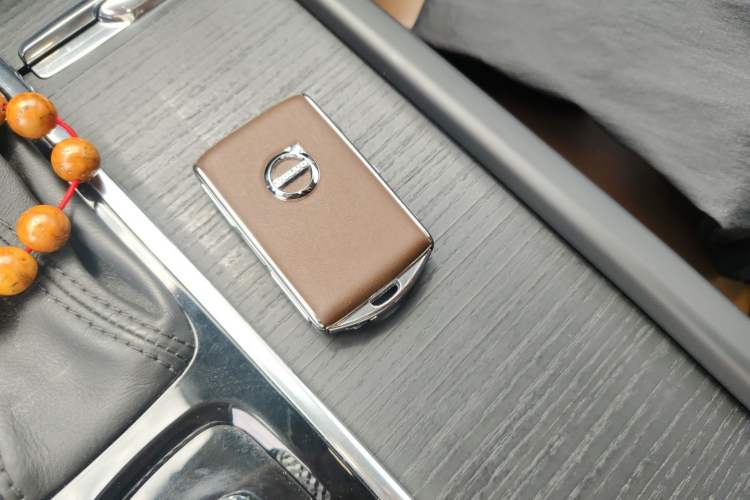 Used Volvo XC90 2020 T6 Zhiya Luxury 7-Seater Vehicle Key