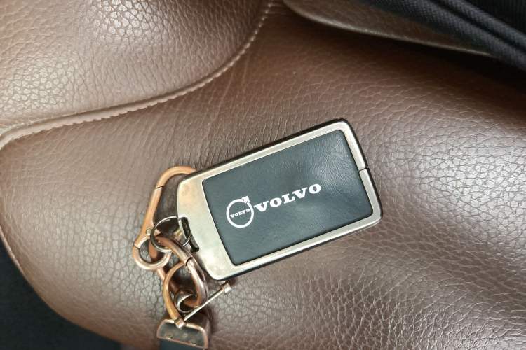 Used Volvo XC90 2020 T5 SmartDrive Luxury 7-Seater Vehicle Key