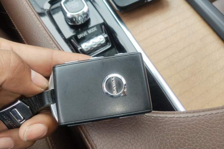 Used Volvo XC90 2020 T6 Zhiyi Sport Edition 7-Seater Vehicle Key