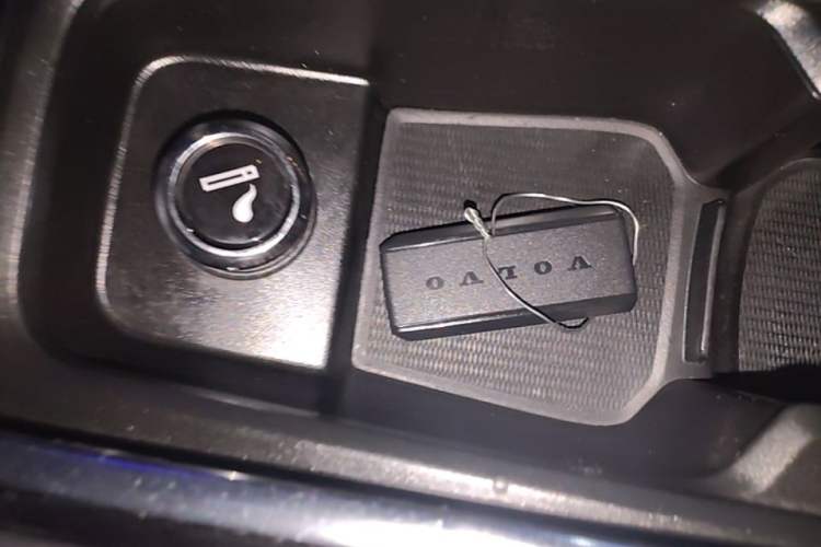 Used Volvo XC90 2020 Facelifted T6 Zhiyi Luxury 7-Seater Vehicle Key