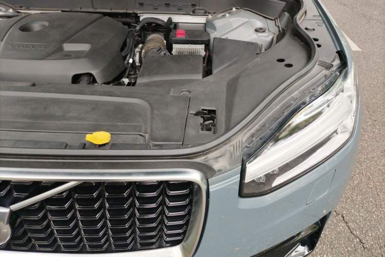 Used Volvo XC90 2020 T6 Zhiyi Sport Edition 7-Seater Engine Bay Left